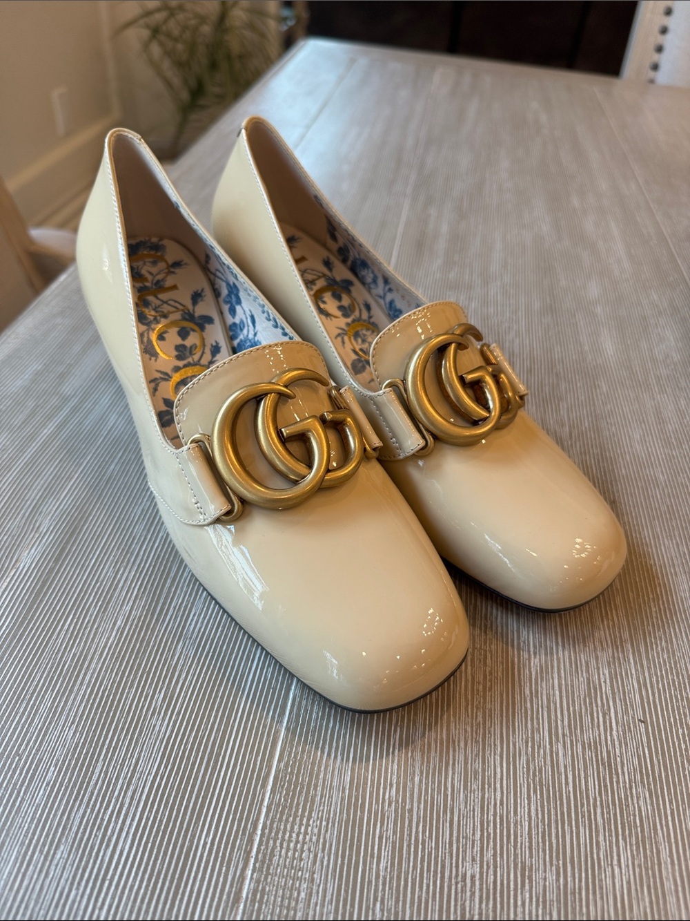 Gucci Cream Patent Mary Jane Block Heel Pumps